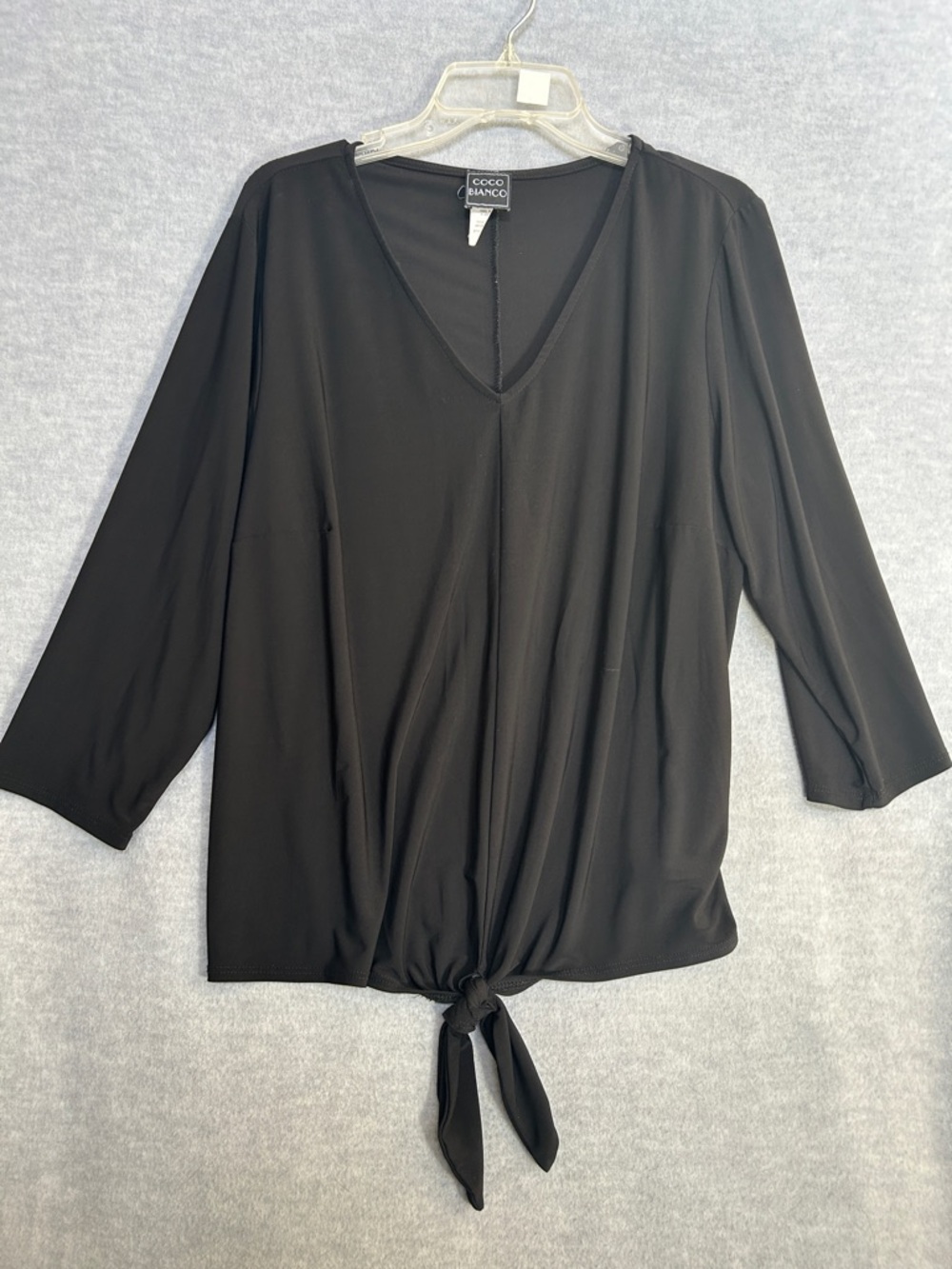 COCO BIANCO Oversized Relaxed Fit Wardrobe Staple Front Tie w Flattering V Neck